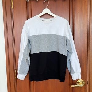 🛍 2/$20 TNA Pullover Sweatshirt, Aritzia Crewneck Sweater